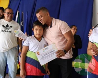 Entrega do novo transporte para a APAE doado pela prefeitura de Bacabal 