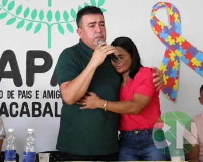 Entrega do novo transporte para a APAE doado pela prefeitura de Bacabal 