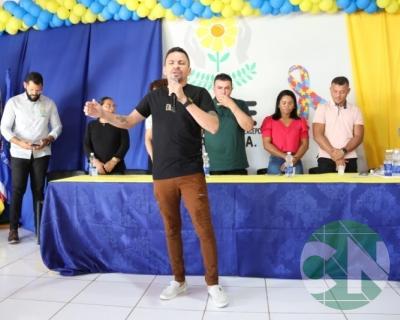 Entrega do novo transporte para a APAE doado pela prefeitura de Bacabal 