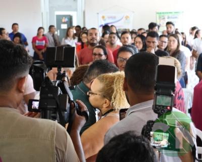 Entrega do novo transporte para a APAE doado pela prefeitura de Bacabal 