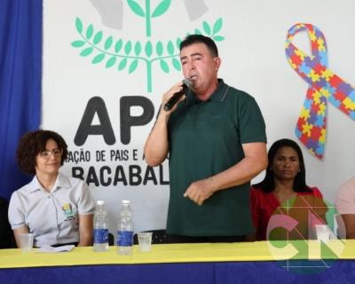 Entrega do novo transporte para a APAE doado pela prefeitura de Bacabal 