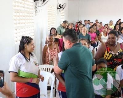 Entrega do novo transporte para a APAE doado pela prefeitura de Bacabal 