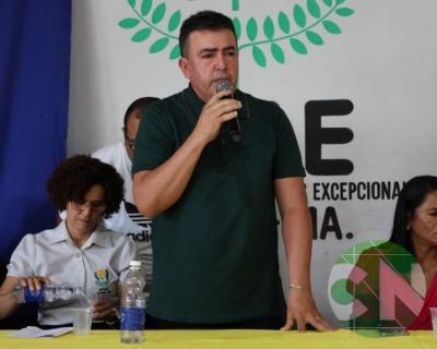 Entrega do novo transporte para a APAE doado pela prefeitura de Bacabal 