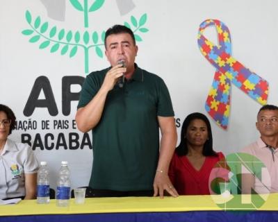 Entrega do novo transporte para a APAE doado pela prefeitura de Bacabal 