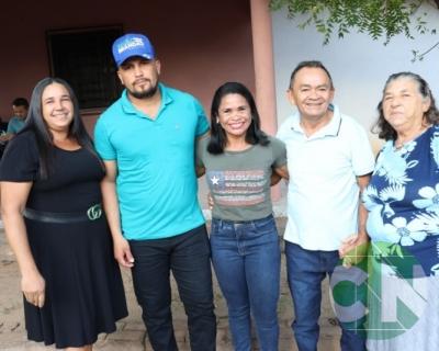 Entrega de novos veículos no povoado Bela Vista