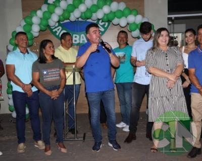 Entrega de novos veículos no povoado Bela Vista