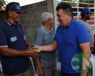 Entrega de novos veículos no povoado Bela Vista