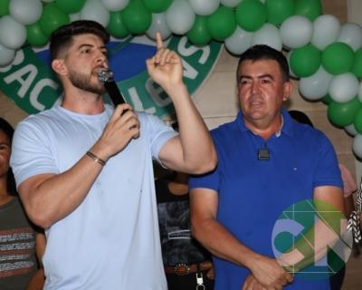 Entrega de novos veículos no povoado Bela Vista