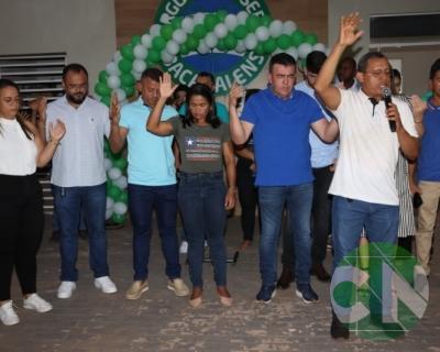 Entrega de novos veículos no povoado Bela Vista