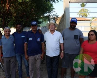 Entrega de novos veículos no povoado Bela Vista