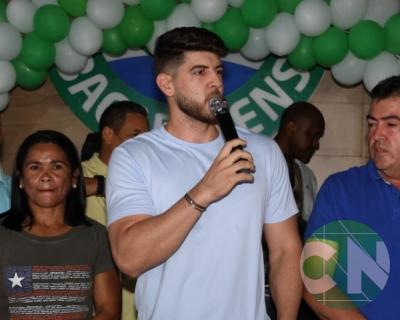 Entrega de novos veículos no povoado Bela Vista