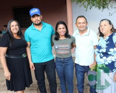 Entrega de novos veículos no povoado Bela Vista