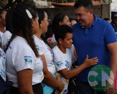 Entrega de novos veículos no povoado Bela Vista