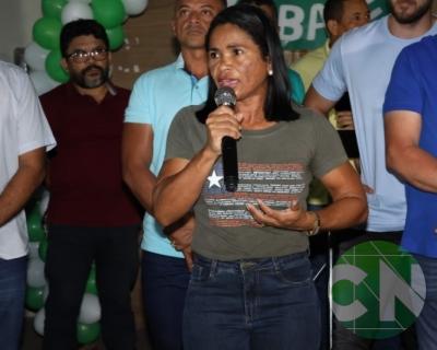 Entrega de novos veículos no povoado Bela Vista