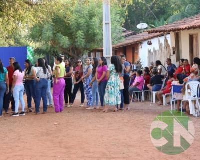 Entrega de novos veículos no povoado Seco das Mulatas