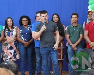 Entrega de novos veículos no povoado Seco das Mulatas