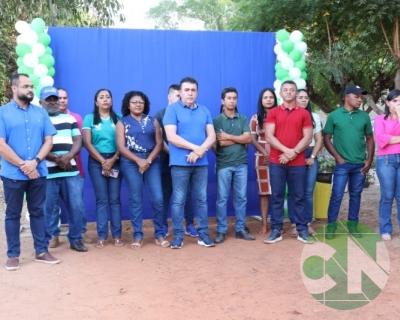 Entrega de novos veículos no povoado Seco das Mulatas