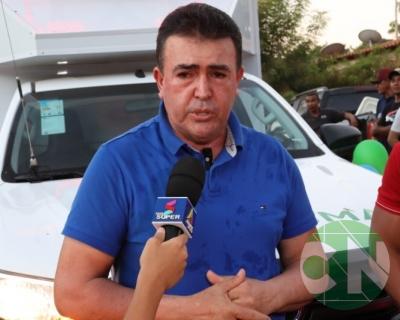 Entrega de novos veículos no povoado Seco das Mulatas