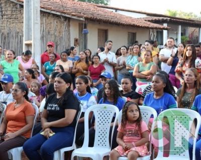 Entrega de novos veículos no povoado Seco das Mulatas
