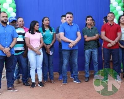 Entrega de novos veículos no povoado Seco das Mulatas