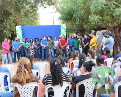 Entrega de novos veículos no povoado Seco das Mulatas