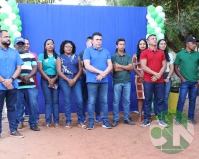 Entrega de novos veículos no povoado Seco das Mulatas