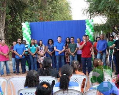 Entrega de novos veículos no povoado Seco das Mulatas