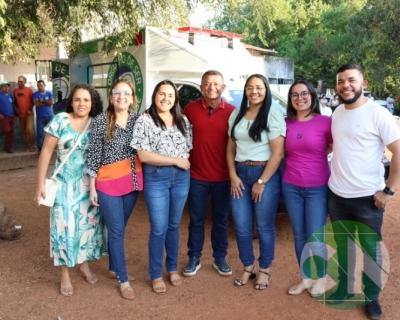 Entrega de novos veículos no povoado Seco das Mulatas