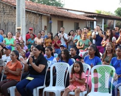 Entrega de novos veículos no povoado Seco das Mulatas