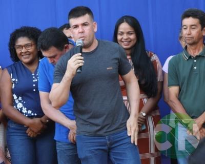 Entrega de novos veículos no povoado Seco das Mulatas