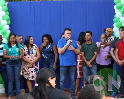 Entrega de novos veículos no povoado Seco das Mulatas