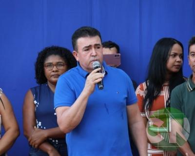 Entrega de novos veículos no povoado Seco das Mulatas