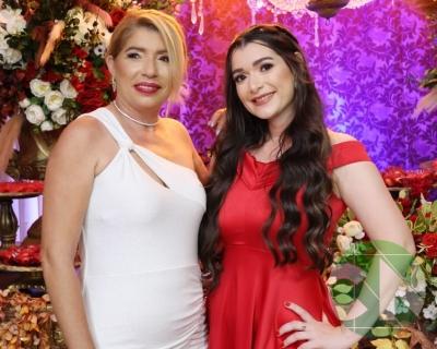 Formatura de Irla na Vila Fiore 