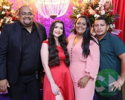 Formatura de Irla na Vila Fiore 