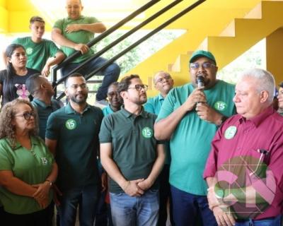 Grupo da Esperança na casa amarela 15