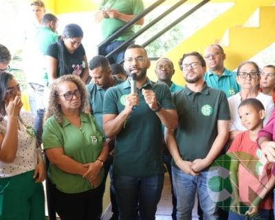 Grupo da Esperança na casa amarela 15
