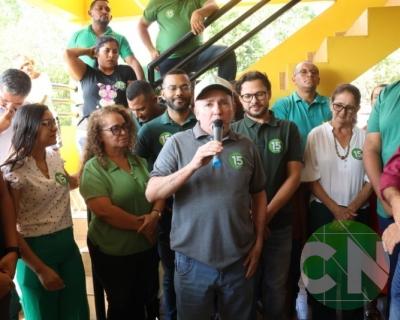 Grupo da Esperança na casa amarela 15