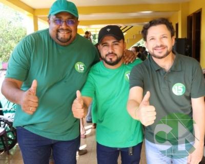 Grupo da Esperança na casa amarela 15