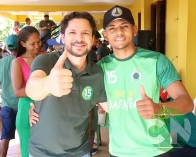 Grupo da Esperança na casa amarela 15