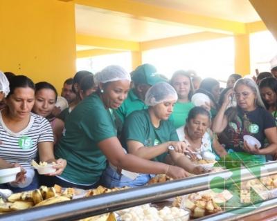 Grupo da Esperança na casa amarela 15