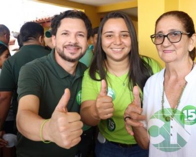 Grupo da Esperança na casa amarela 15