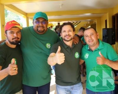 Grupo da Esperança na casa amarela 15