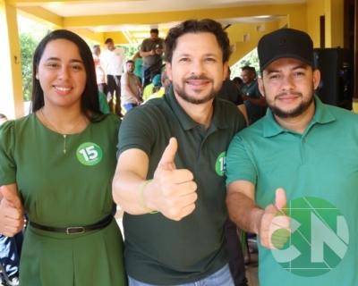 Grupo da Esperança na casa amarela 15