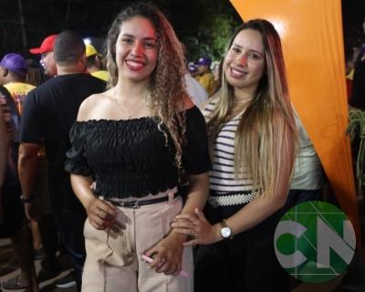 Foi dada a largada: Adesivação do candidato a prefeito Roberto Costa e do vice Emílio Carvalho