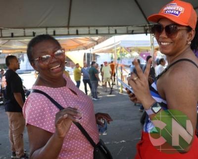 Foi dada a largada: Adesivação do candidato a prefeito Roberto Costa e do vice Emílio Carvalho