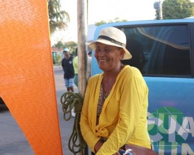 Foi dada a largada: Adesivação do candidato a prefeito Roberto Costa e do vice Emílio Carvalho