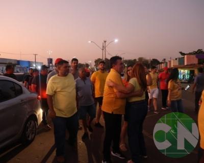 Foi dada a largada: Adesivação do candidato a prefeito Roberto Costa e do vice Emílio Carvalho