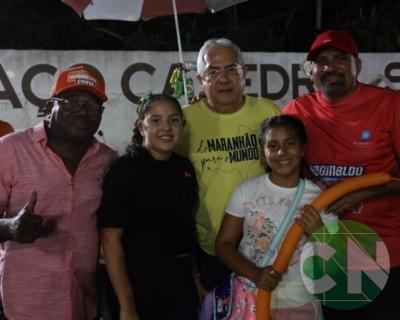 Foi dada a largada: Adesivação do candidato a prefeito Roberto Costa e do vice Emílio Carvalho