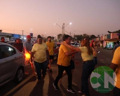 Foi dada a largada: Adesivação do candidato a prefeito Roberto Costa e do vice Emílio Carvalho