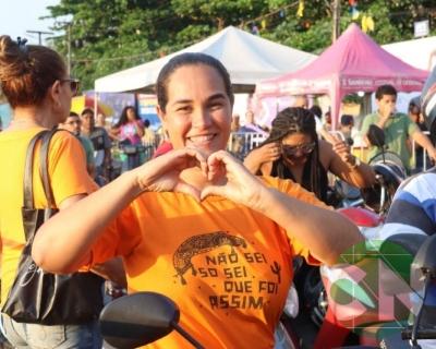 Foi dada a largada: Adesivação do candidato a prefeito Roberto Costa e do vice Emílio Carvalho